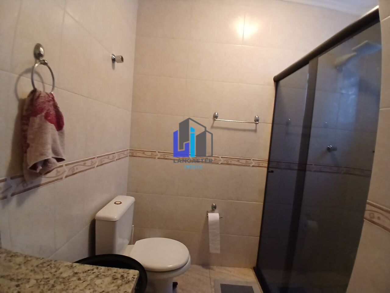 Foto 25 - LA1204