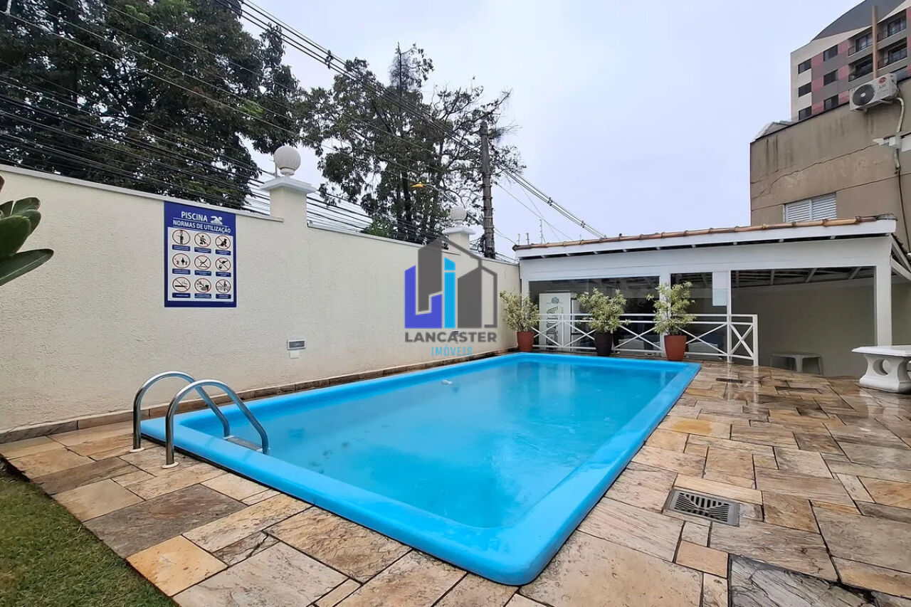 Piscina Condomínio