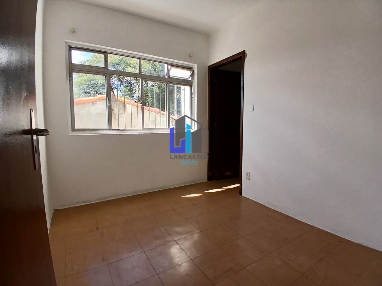 Foto 9 - LA1213