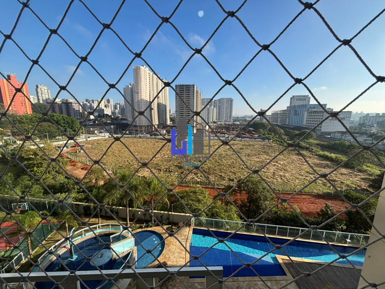 Foto 29 - LA1217