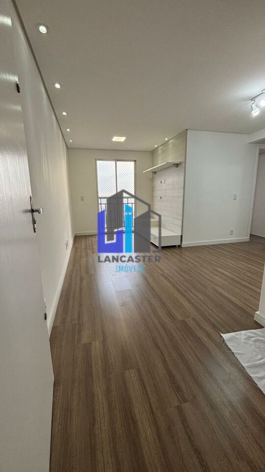 Apartamento com 3 dormitórios, 1 vaga, no Pq. Erasmo Assunção