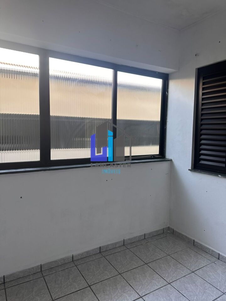Foto 2 - LA1249