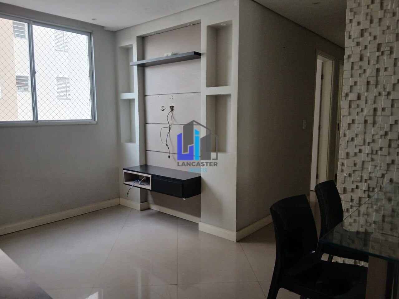 Foto 2 - LA1277