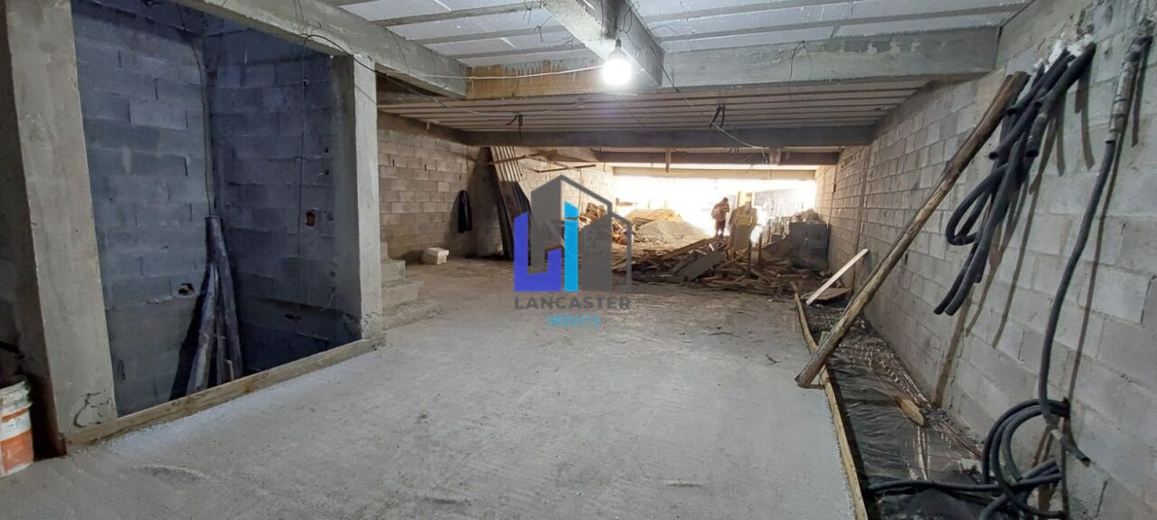 Apartamento com 2 dormitórios, 1 suíte, 1 vaga, na Vila Gilda