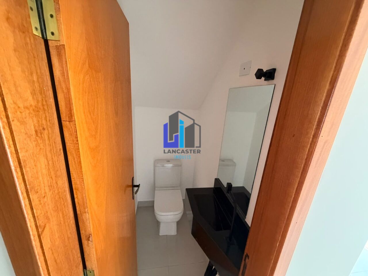 Foto 2 - LA1378