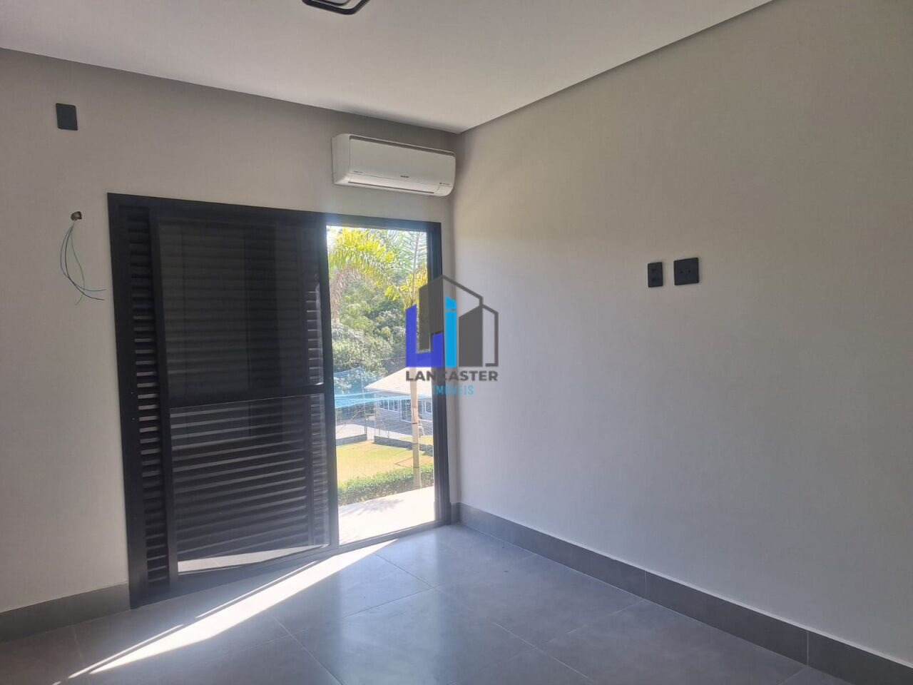 Foto 25 - LA1379