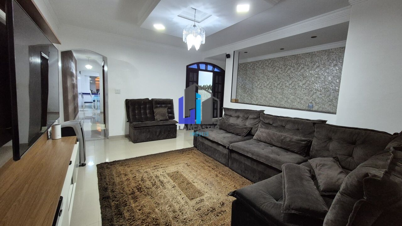 Sobrado à venda no Jardim Alzira Franco - Santo André | 208 m² | 3 dormitórios | 2 vagas