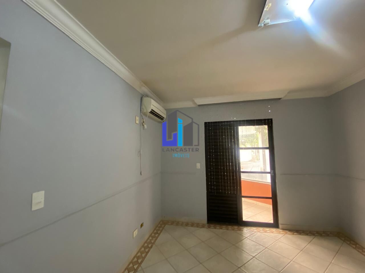 Foto 35 - LA1412