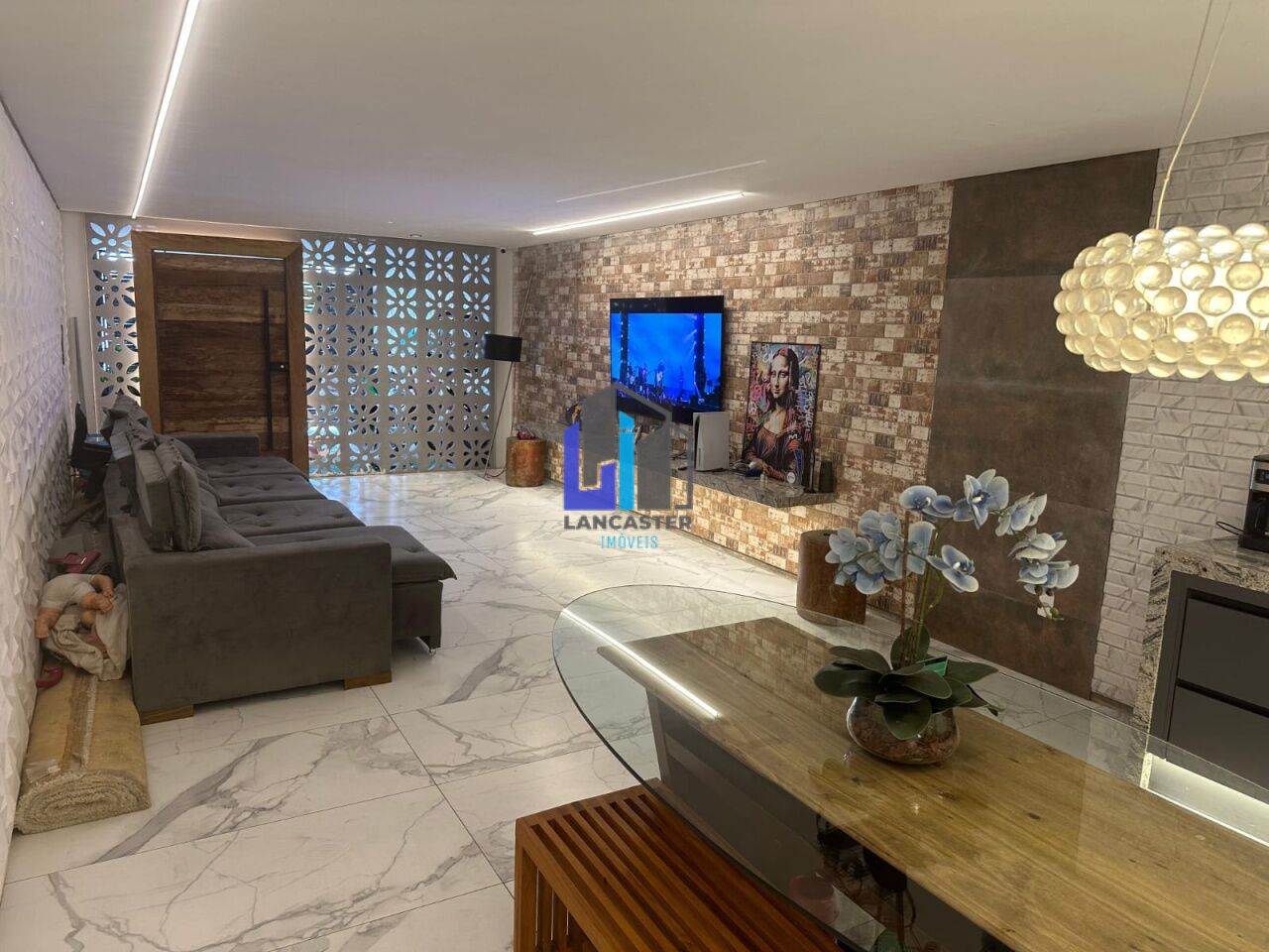 Sobrado Porteira Fechada em São Caetano do Sul | 325 m² | 3 Dormitórios | Área Gourmet