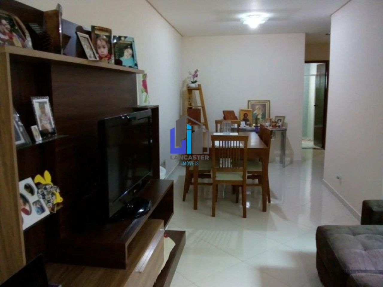 Apartamento S/C Val Paraíso