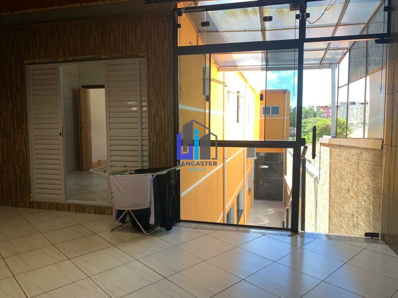 Foto 21 - LA228