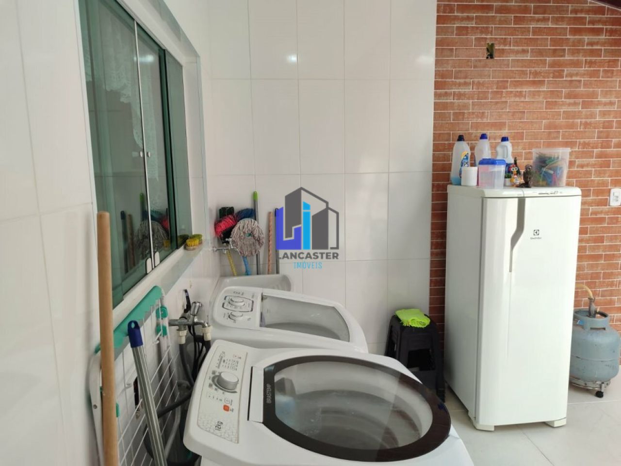 Foto 37 - LA229
