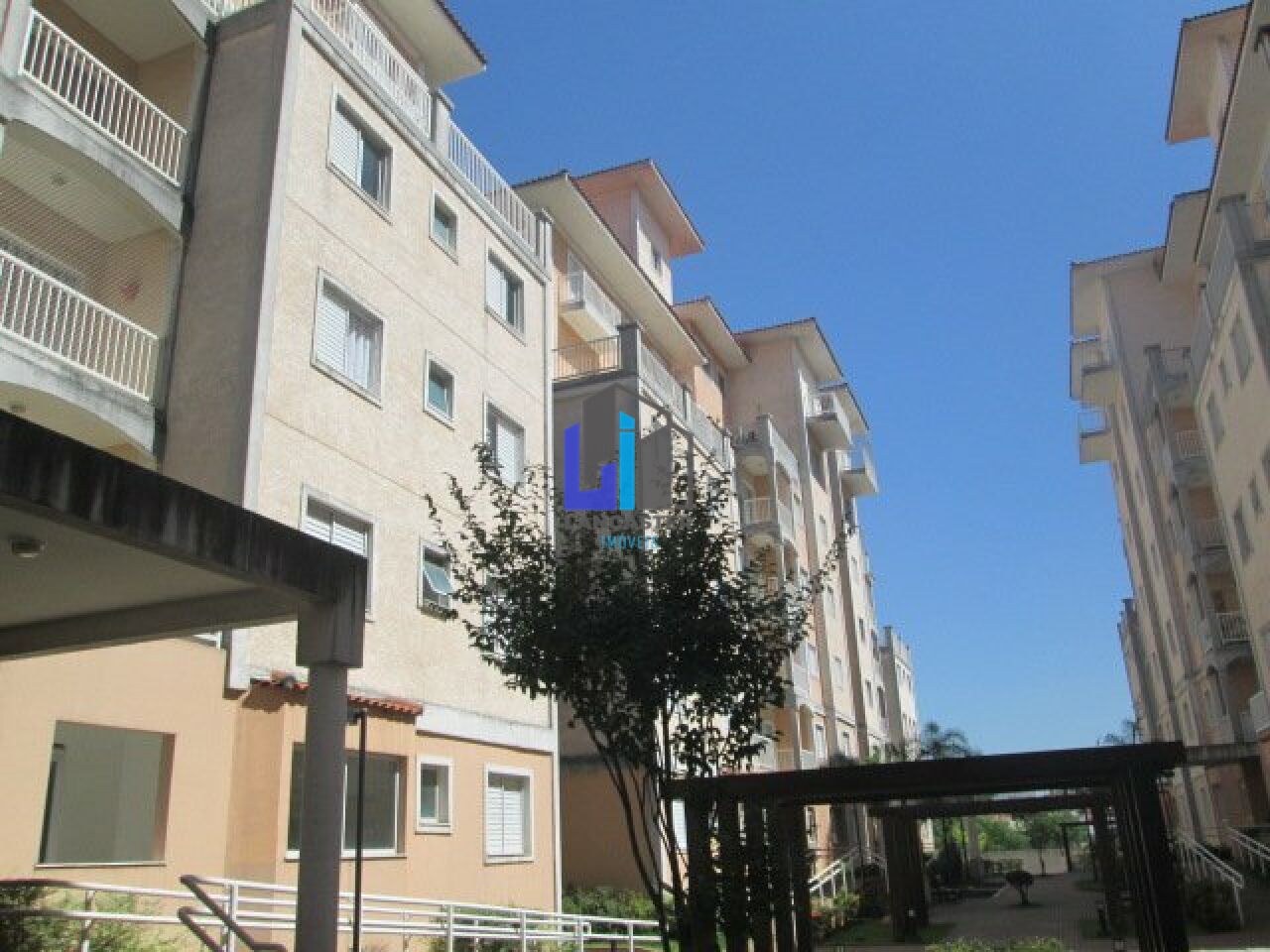 Foto 10 - LA468