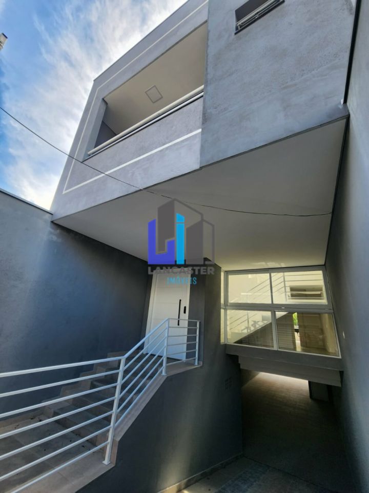 Sobrado novo Bairro Santa Maria