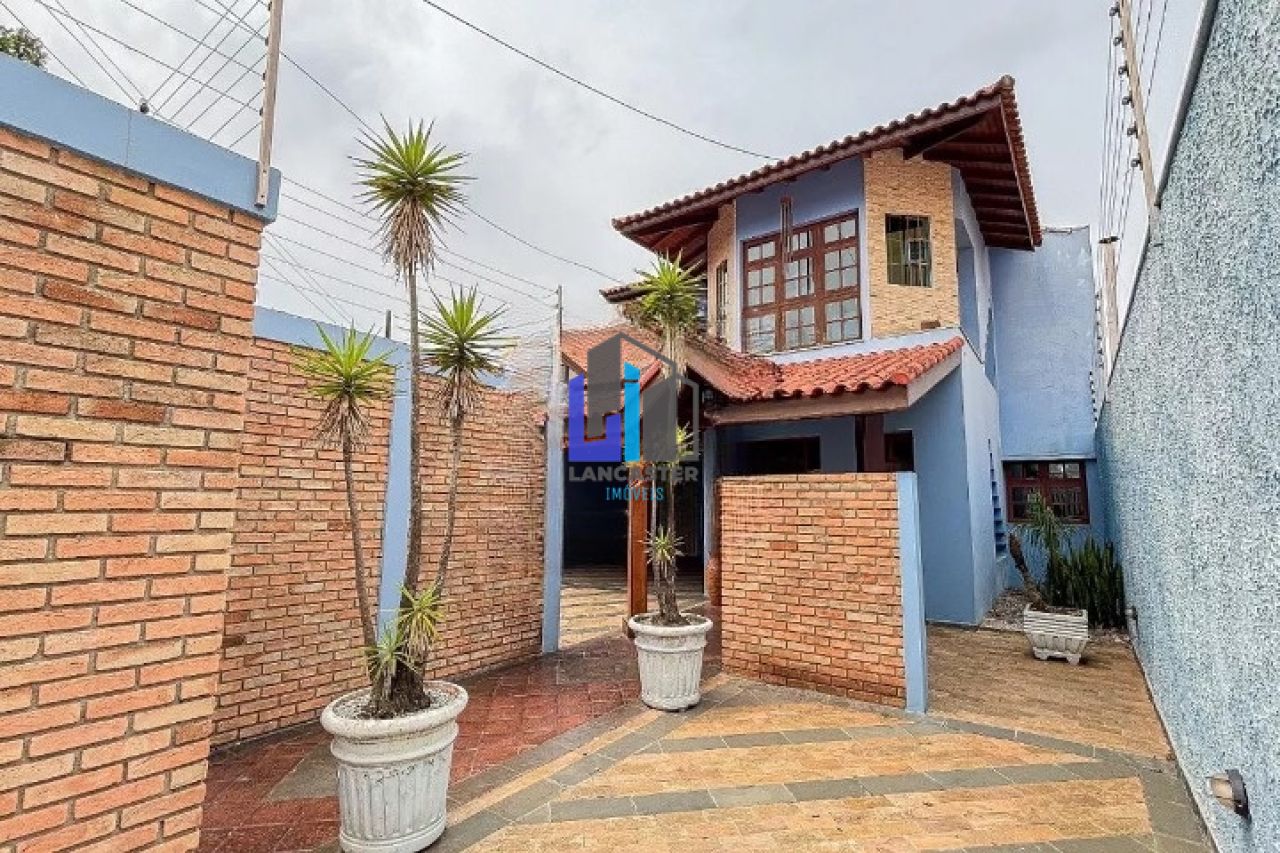 Linda Casa Bairro Campestre