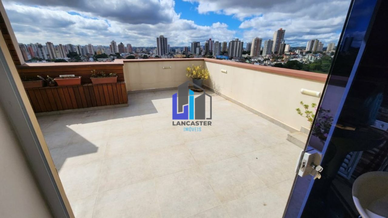 Apartamento de 2 dorms com vista para o Parque Central