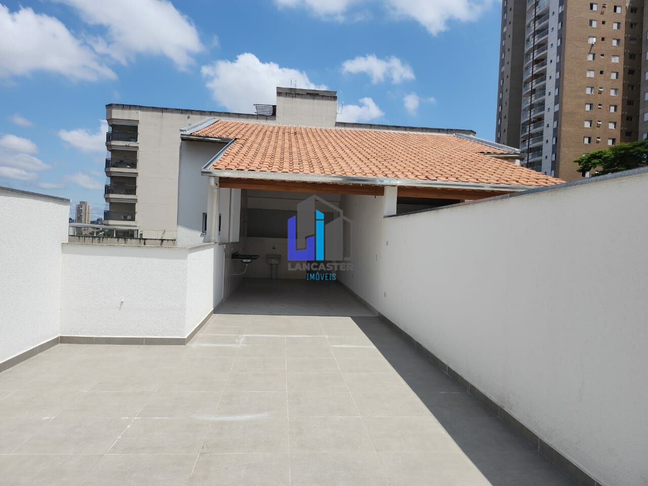 APARTAMENTO 06 COBERTURA FRENTE  Cobertura à Venda, Frente, Bairro Campestre ? Santo André