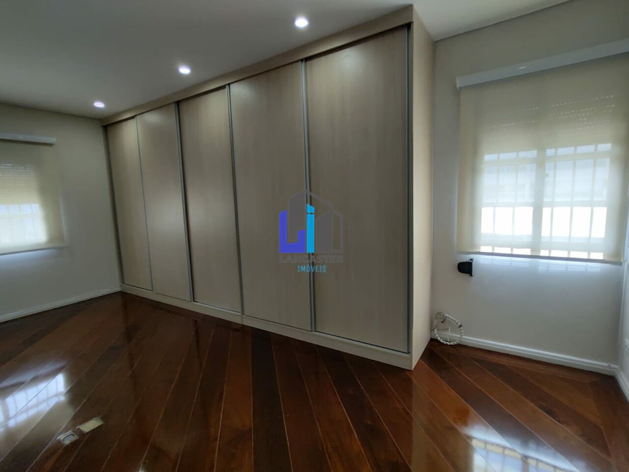 Foto 18 - LA618