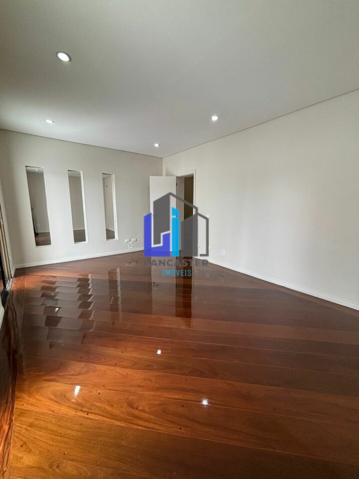 Foto 26 - LA618