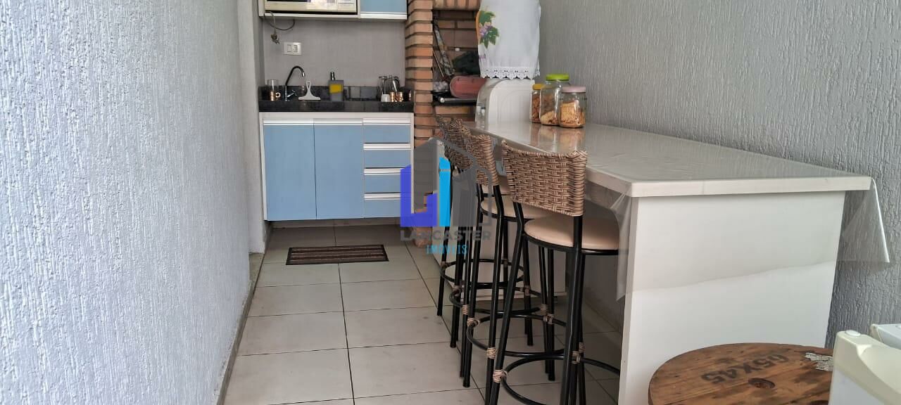 Foto 2 - LA622