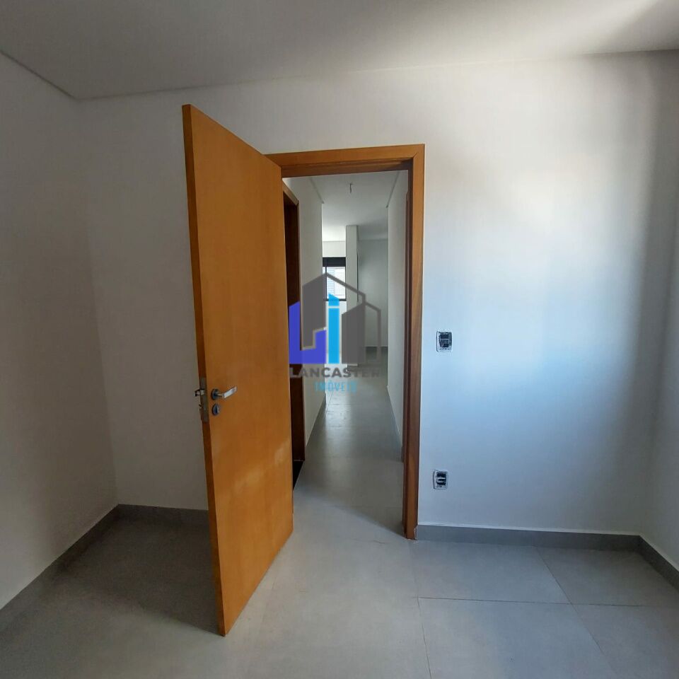 Foto 16 - LA659