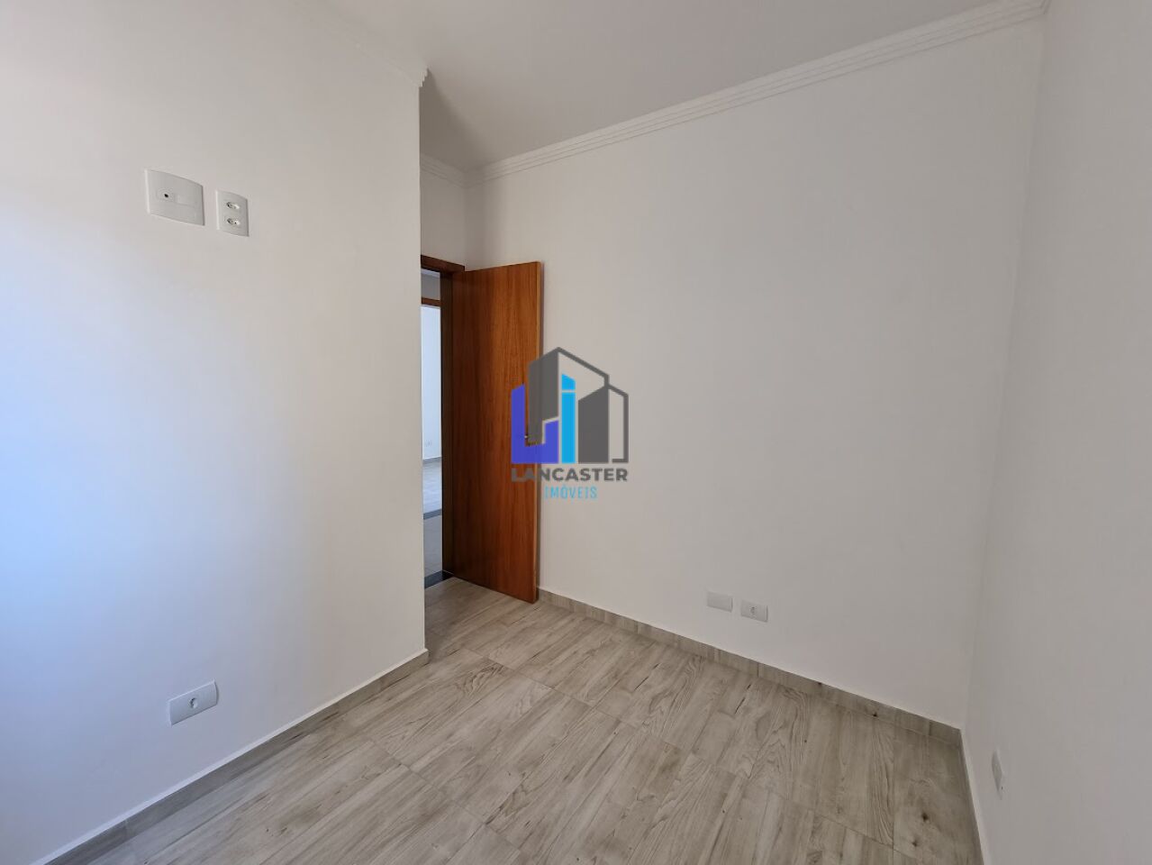 Foto 17 - LA679