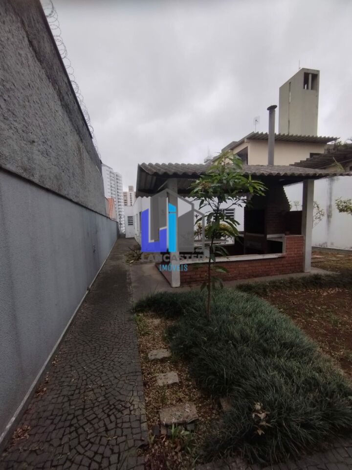 Casa Assobradada à Venda, Bairro Bela Vista, Santo André