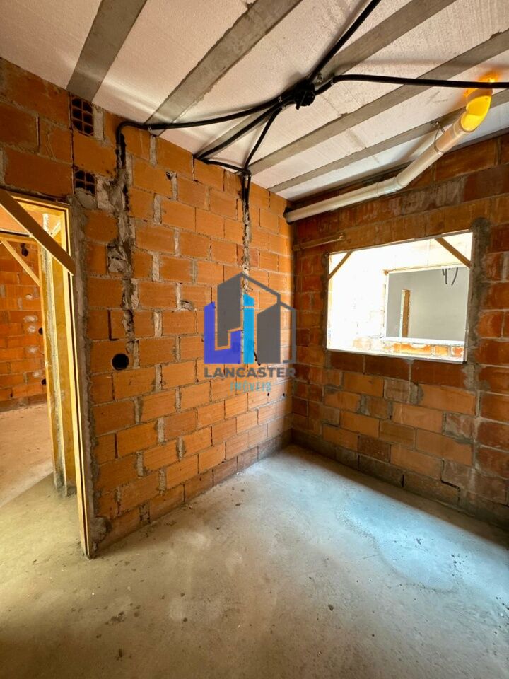 Foto 15 - LA869