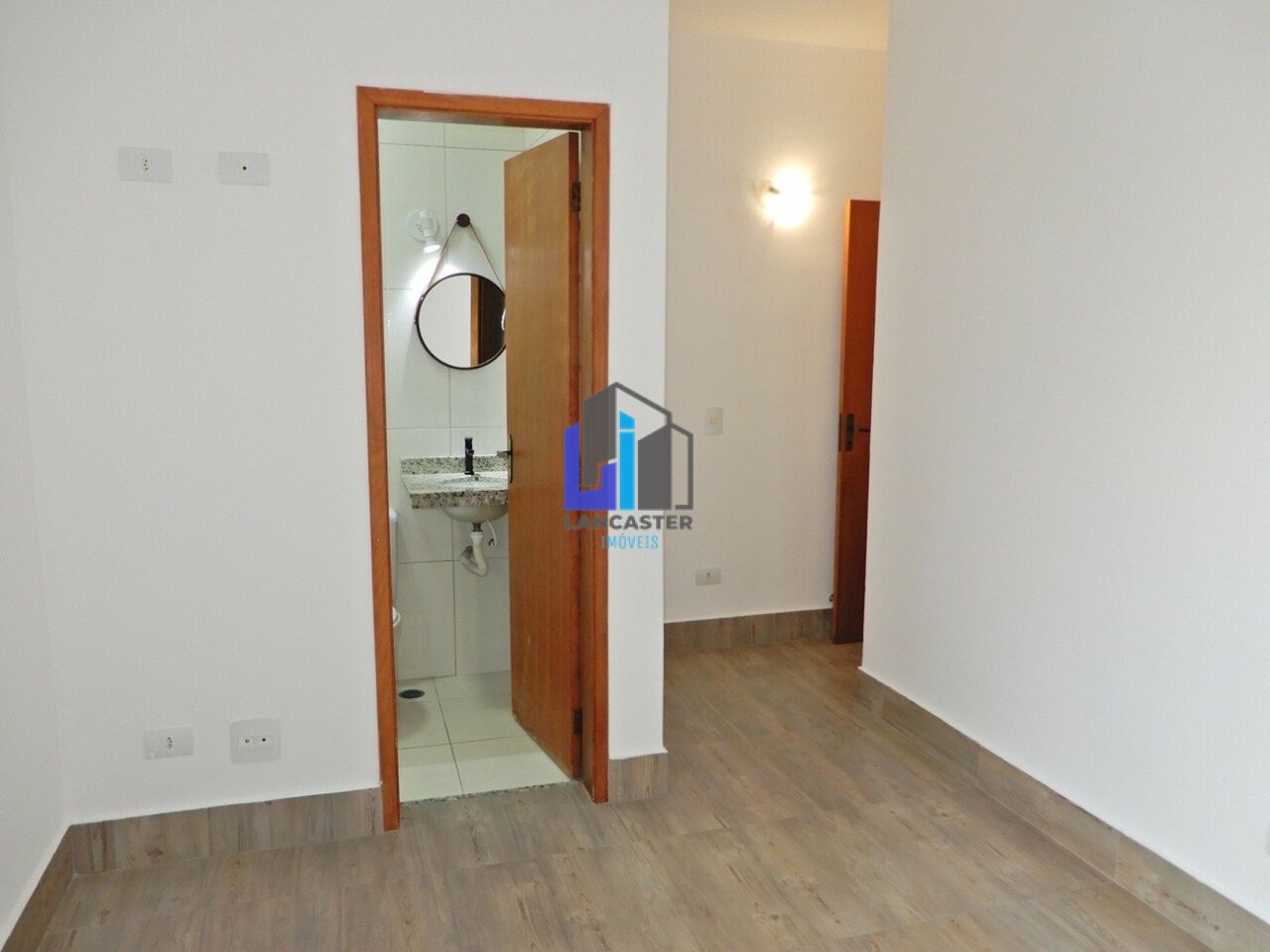Foto 10 - LA896