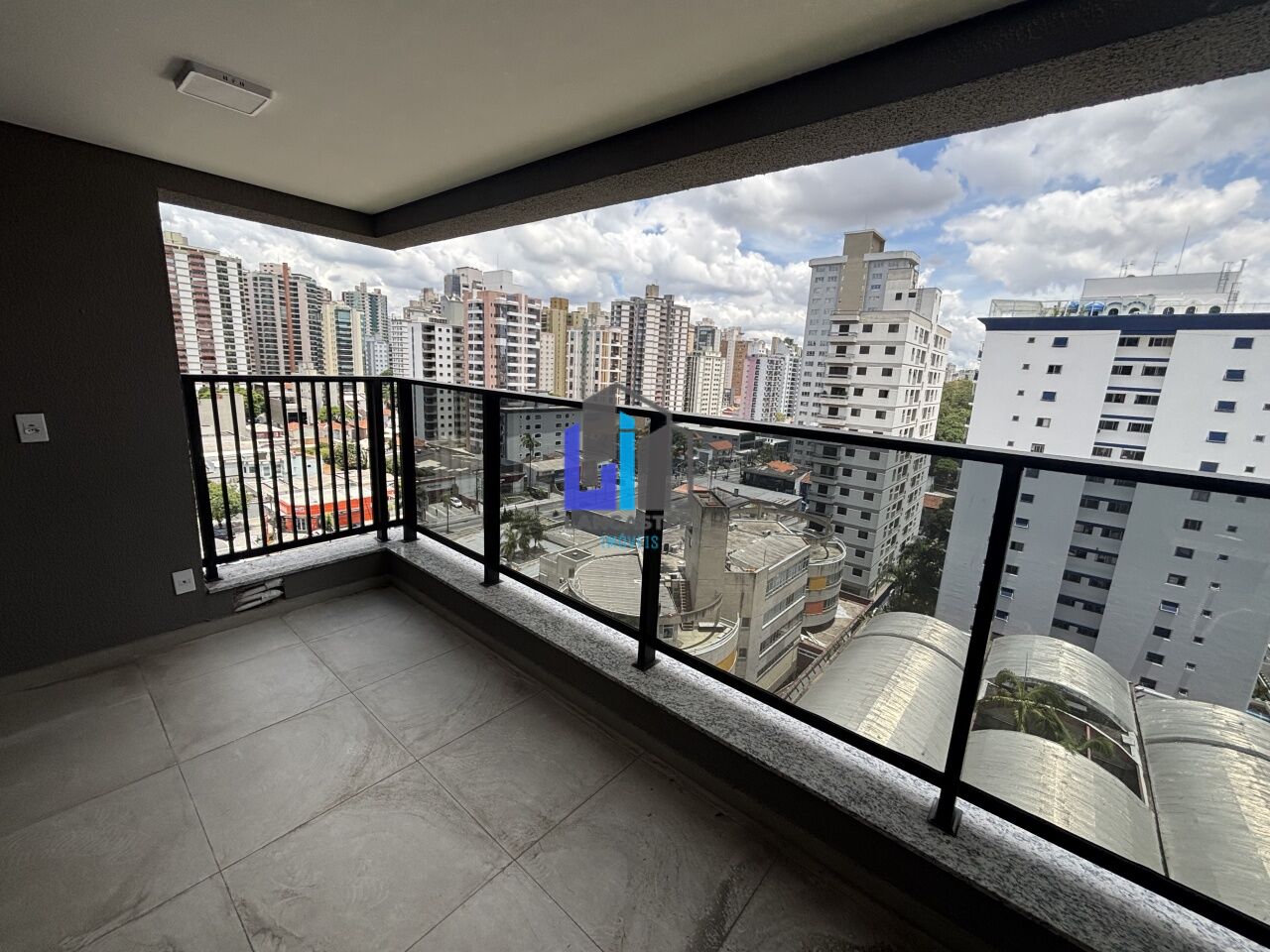 Foto 2 - LA922