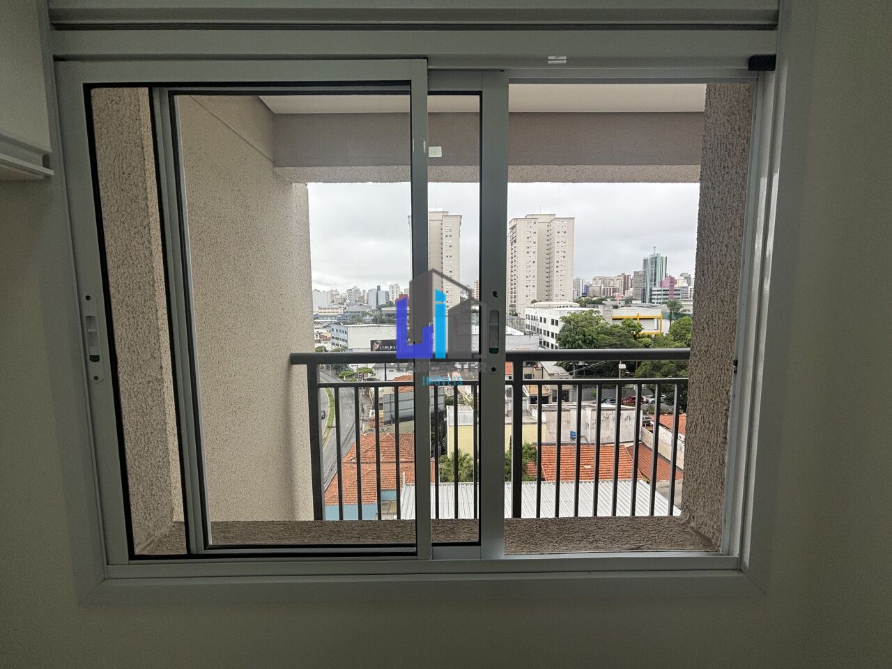 Foto 15 - LA950