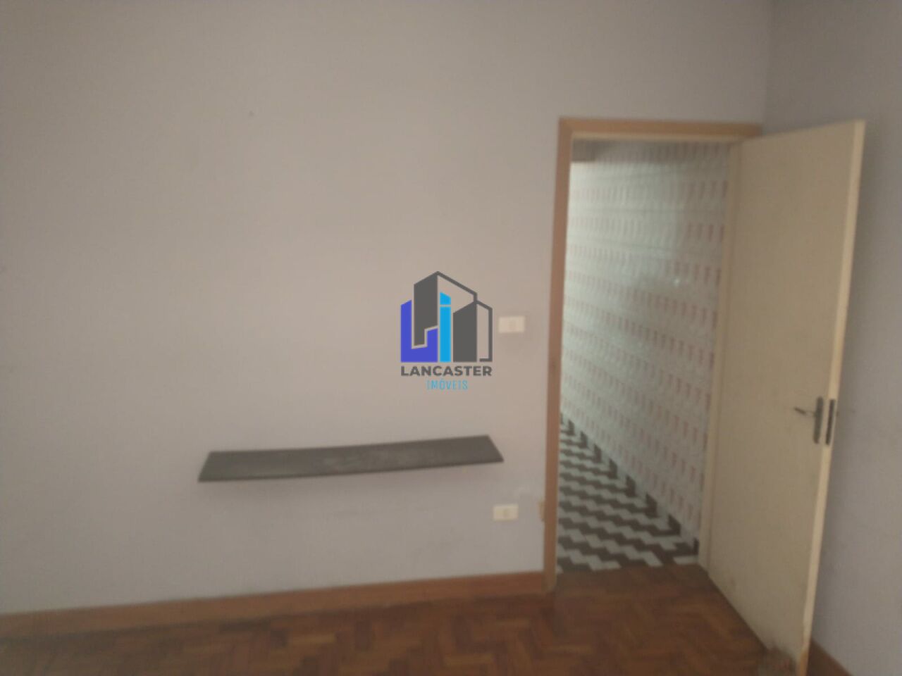 Foto 5 - LA952