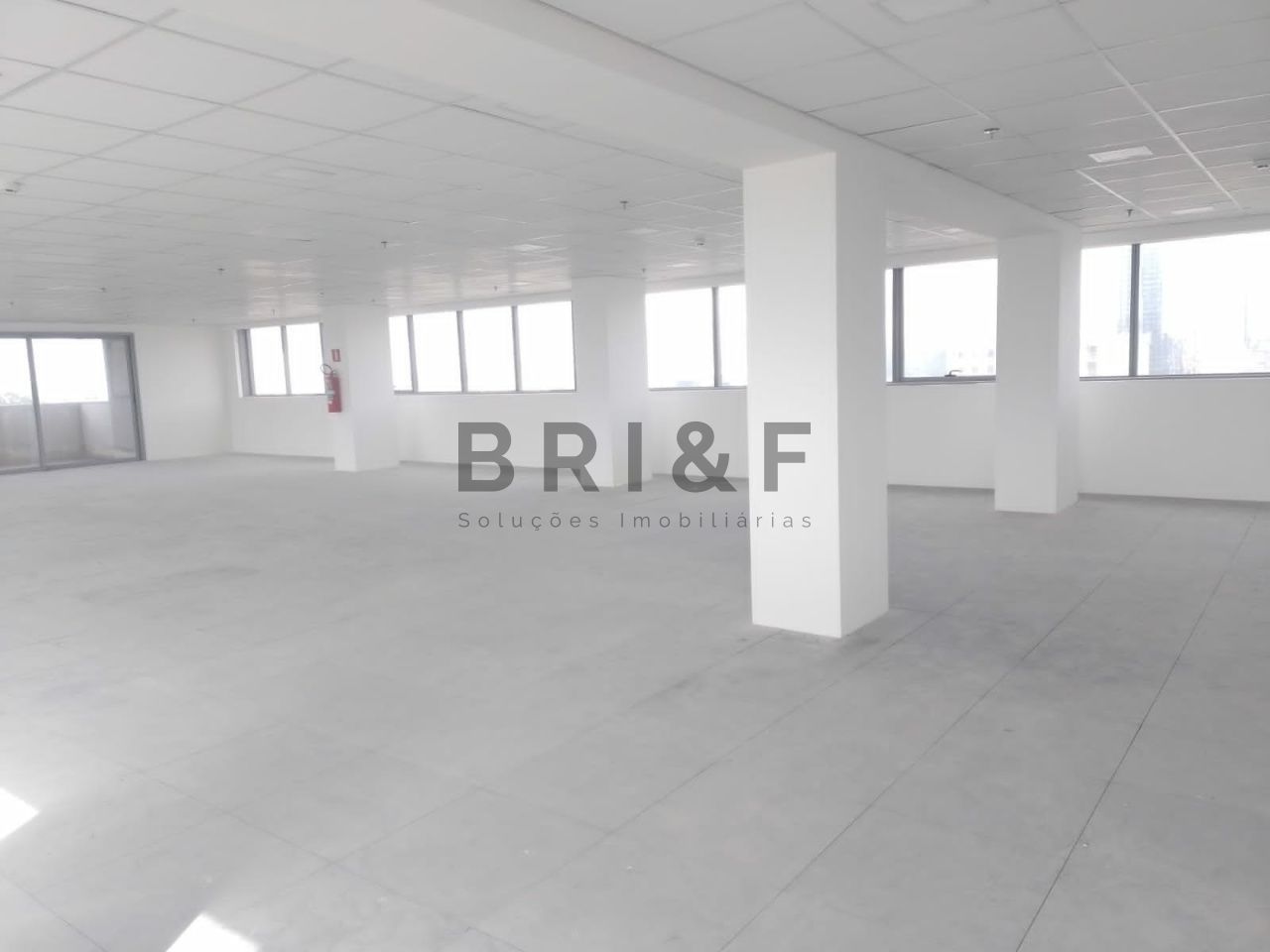 Conj. Comercial para Venda - Chácara Santo Antônio Zona Sul