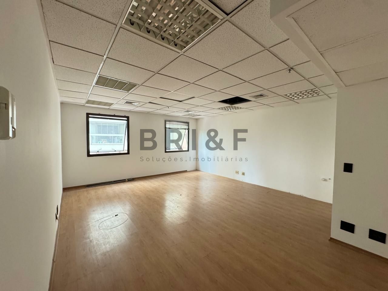 Conj. Comercial para Venda - Vila Olímpia