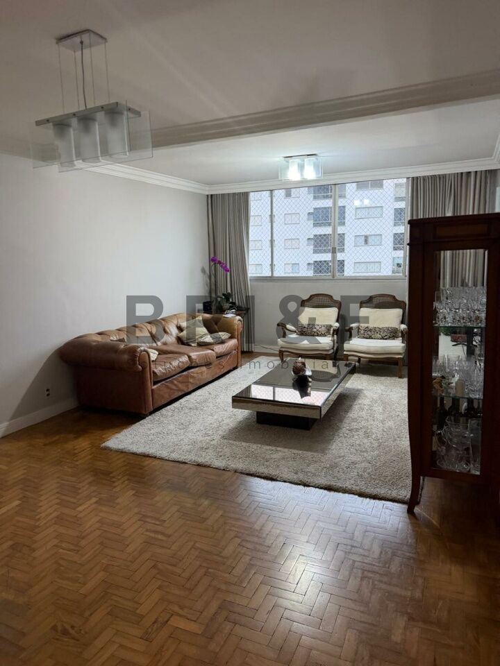 Apartamento para Venda - Moema