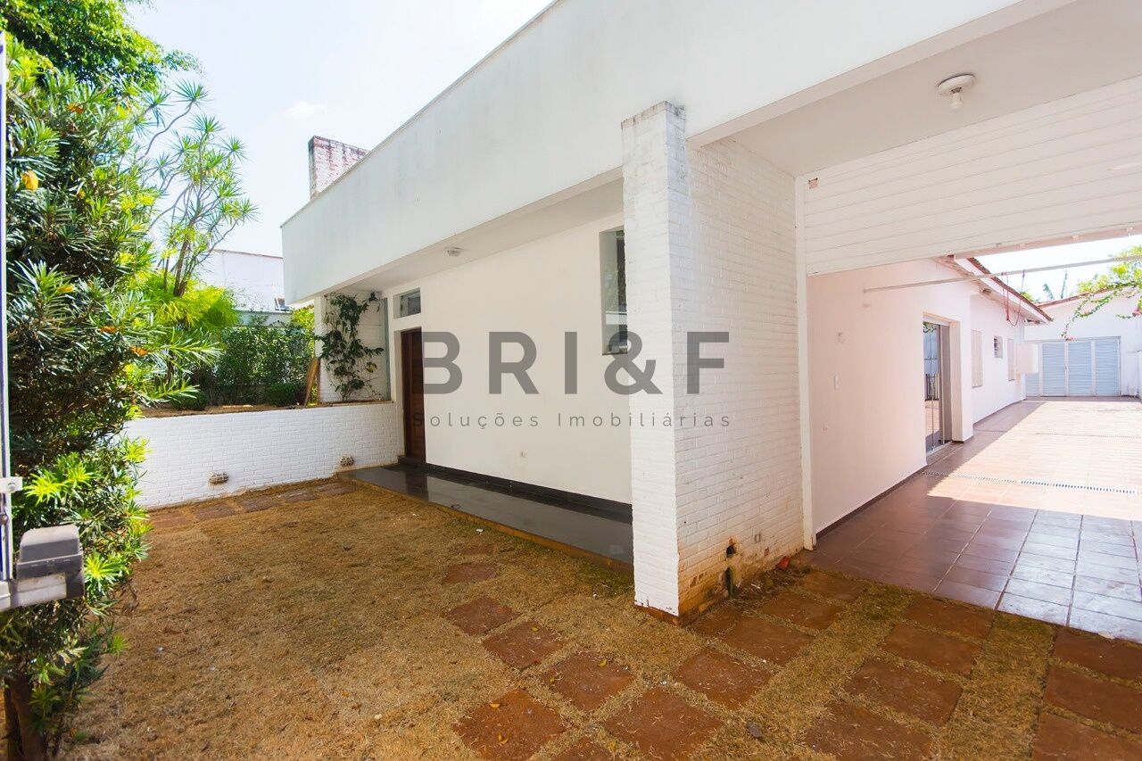 Casa Térrea para Venda - Moema