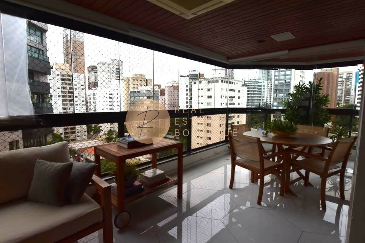 Apartamento Alto Padrão para Venda - Moema