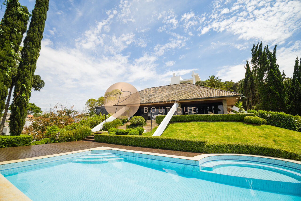 Casa Térrea para Venda - Santo Inácio