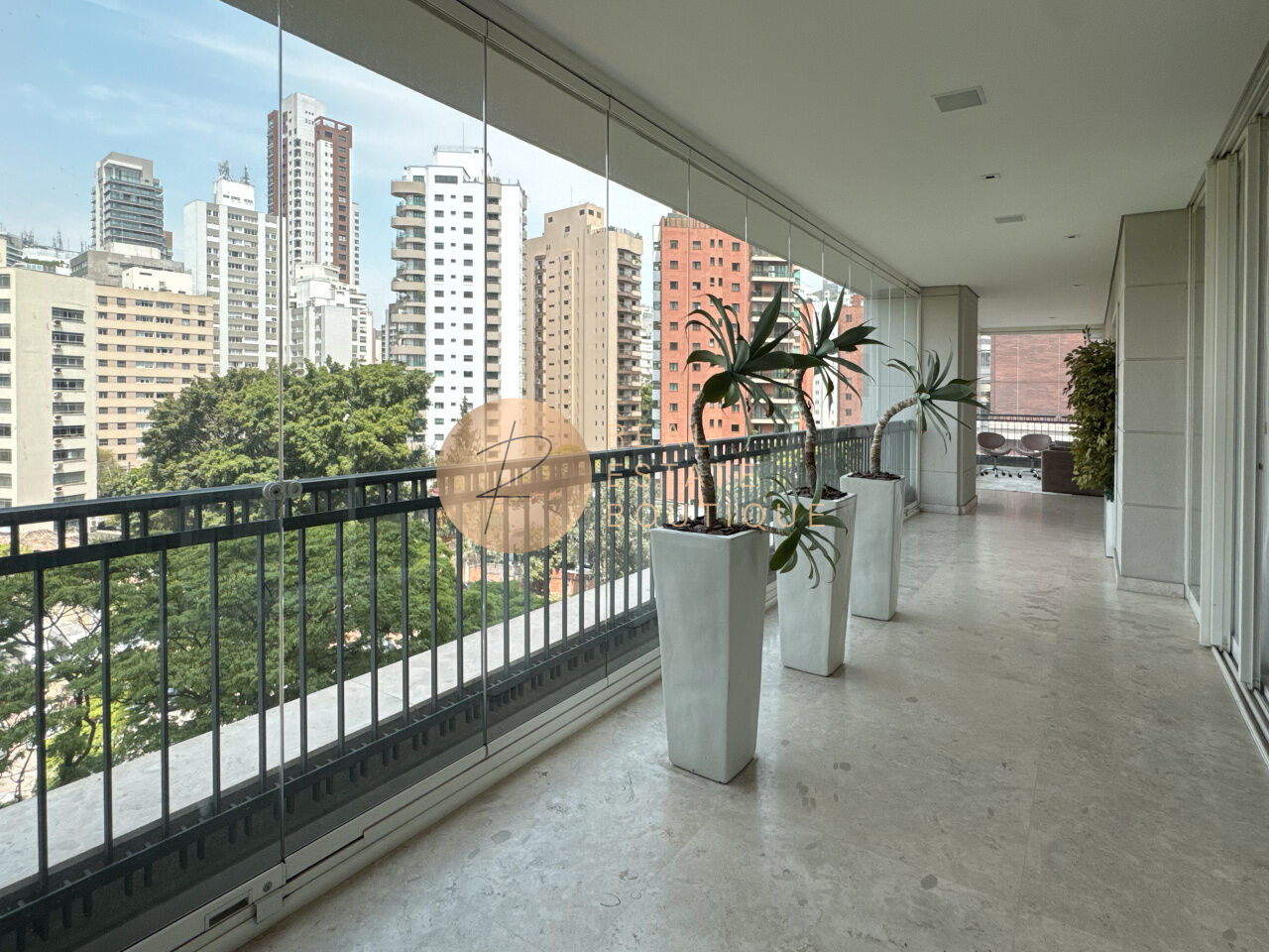 Apartamento Alto Padrão para Venda - Moema
