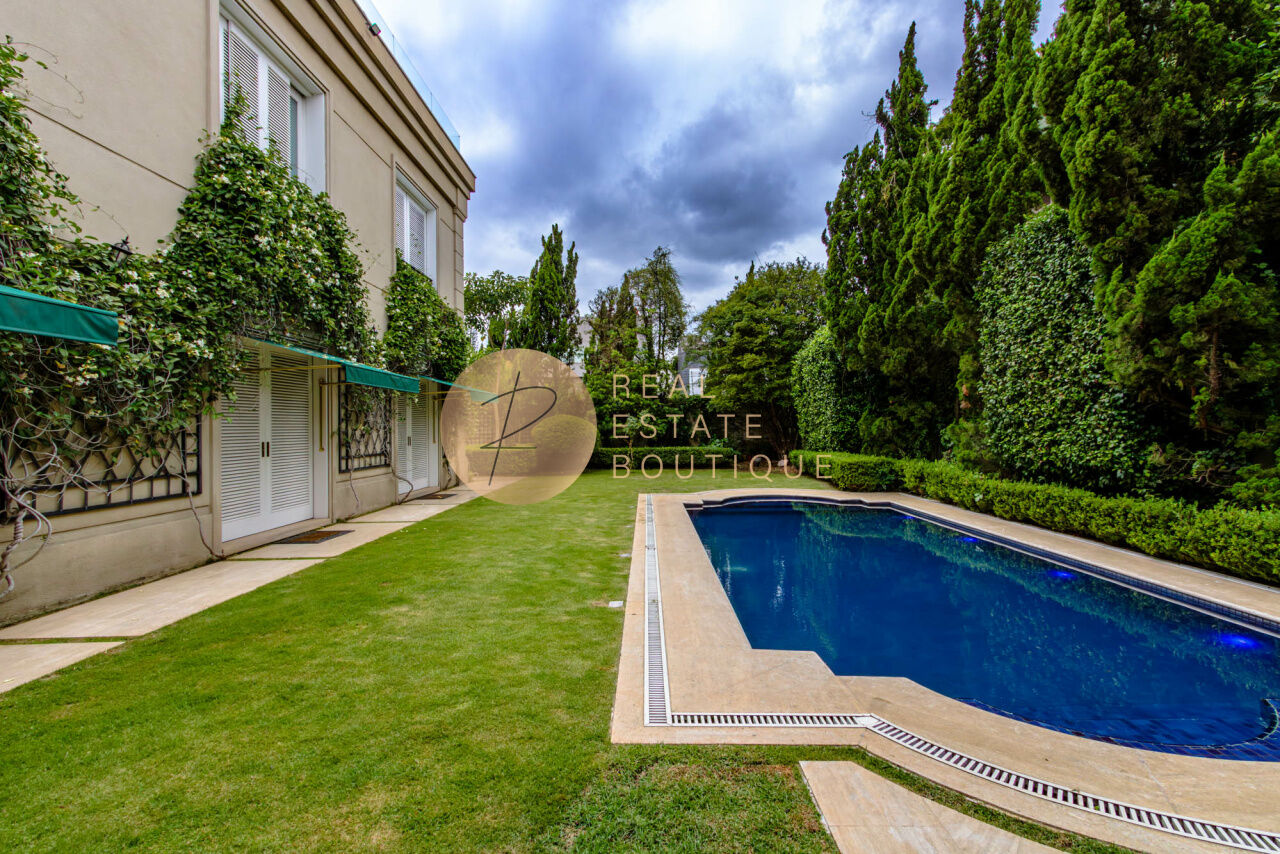 Casa Alto Padrão para Venda - Jardim Luzitânia