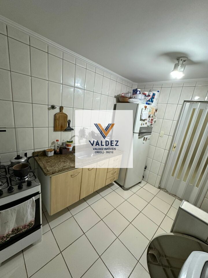 Apartamento para Venda - Embaré