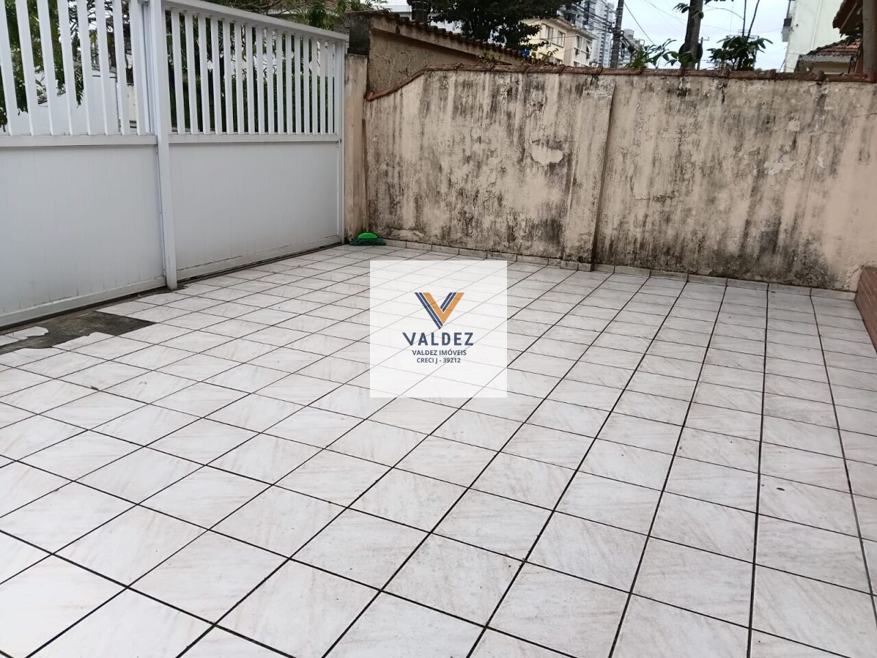 Casa Assobradada para Venda - Aparecida