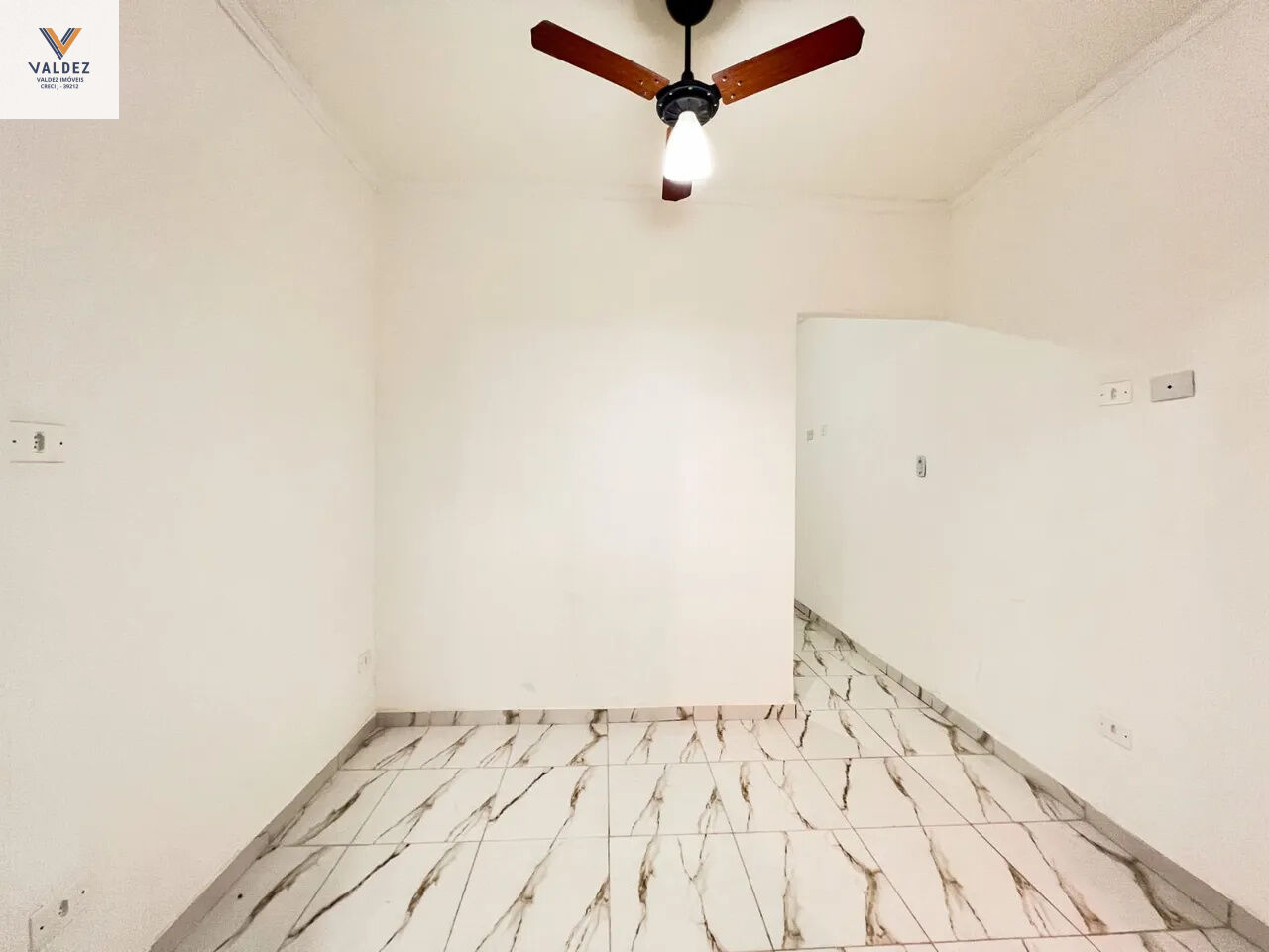 Apartamento para Venda - Ponta da Praia
