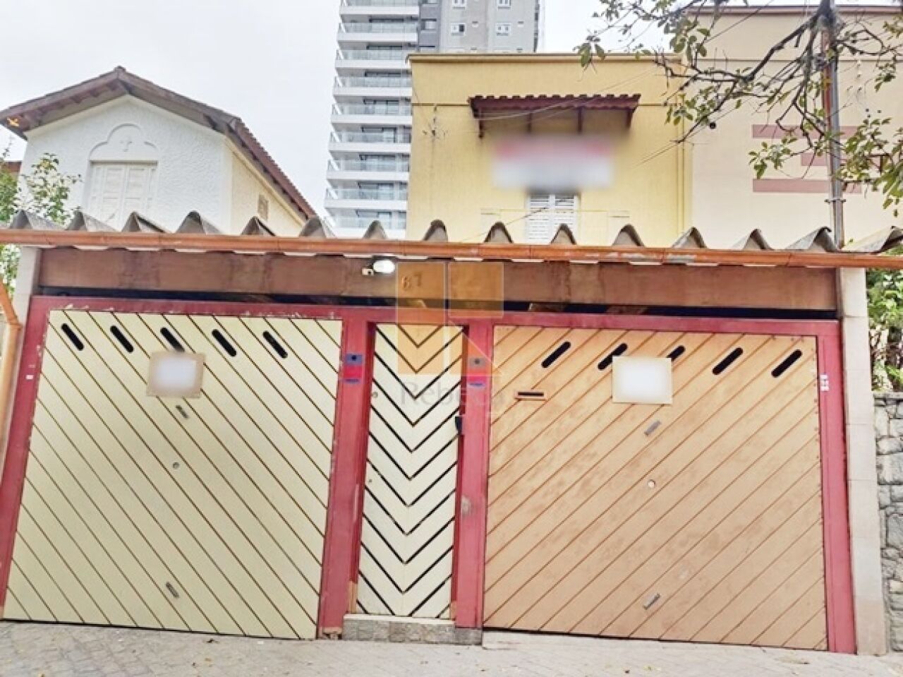 Casas Residenciais para Venda - Água Branca