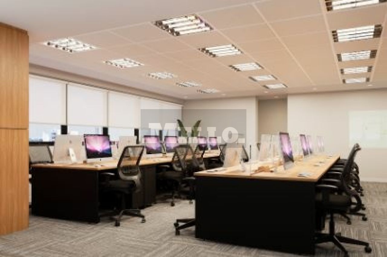 Conj. Comercial para Locação - Cidade Monções