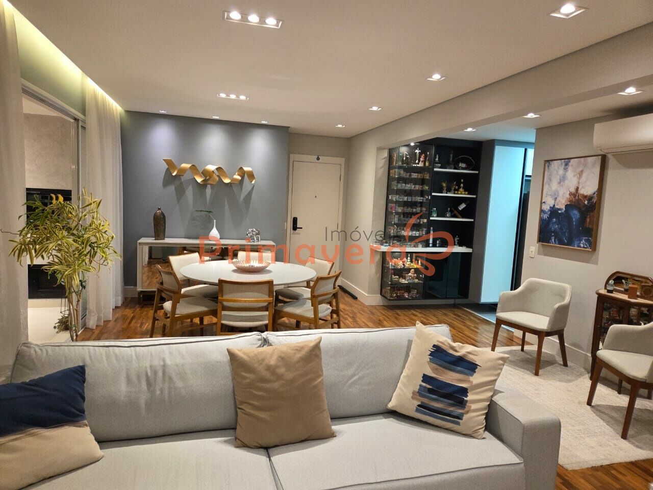 Apartamento para Venda - Vila Anastácio