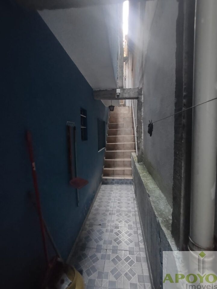 Casa, 4 quartos, 240 m² - Foto 29