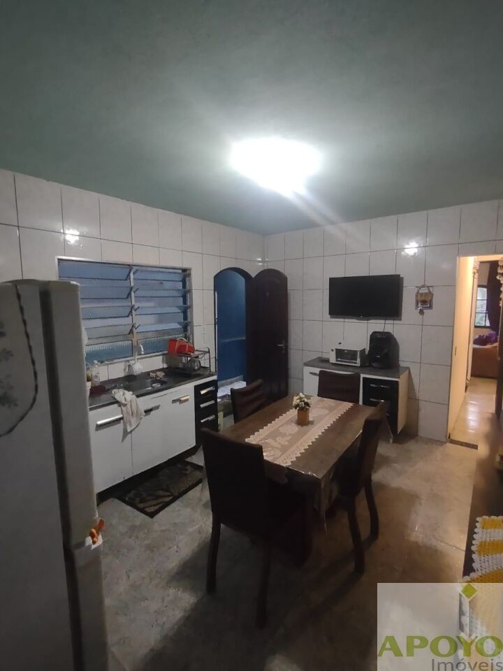 Casa, 4 quartos, 240 m² - Foto 30
