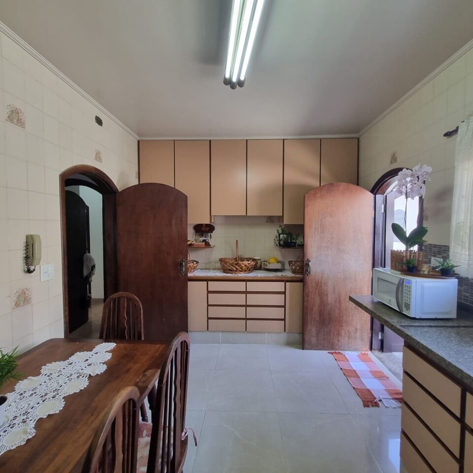 Casa, 3 quartos, 197 m² - Foto 26