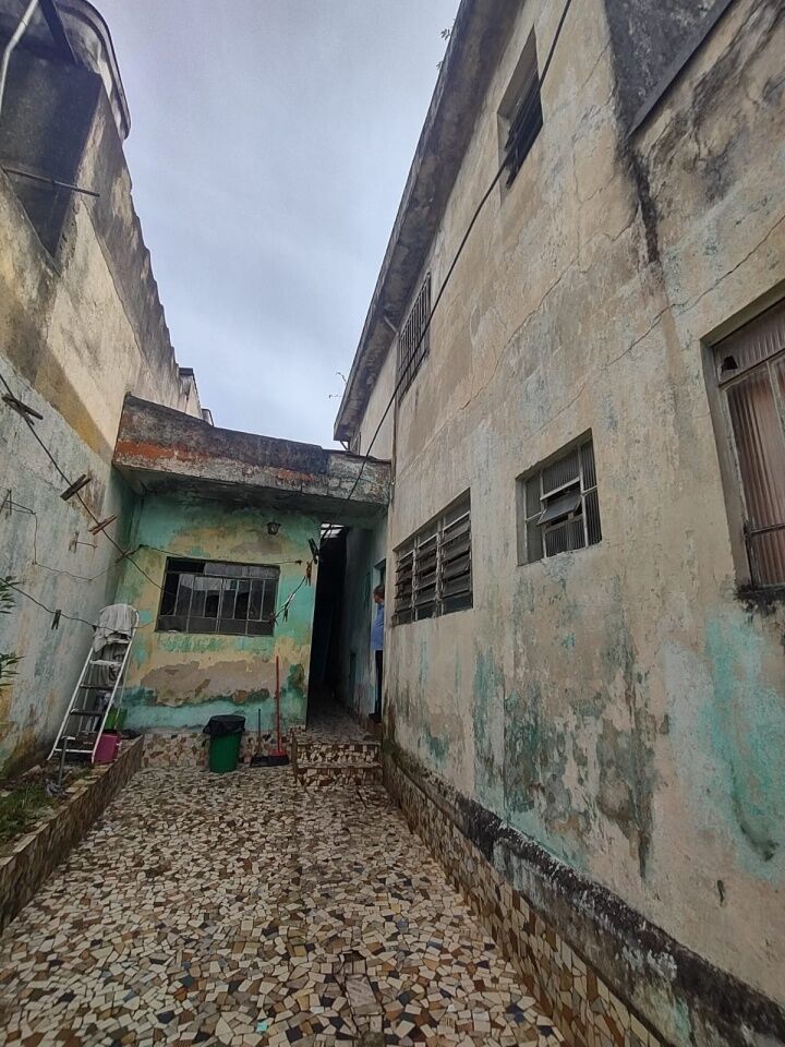 Casa, 5 quartos, 180 m² - Foto 24